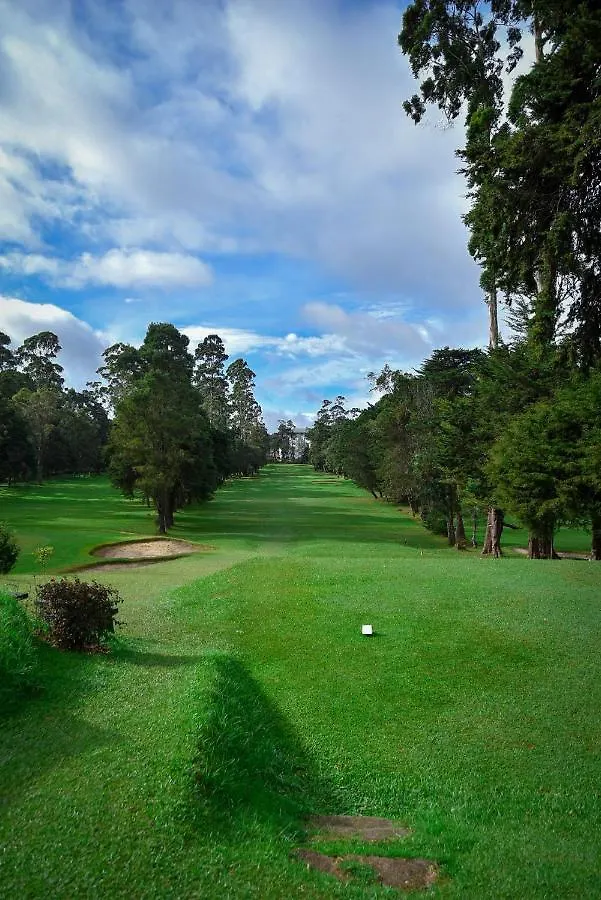 Hotel Nuwara Eliya Golf Club 3*,